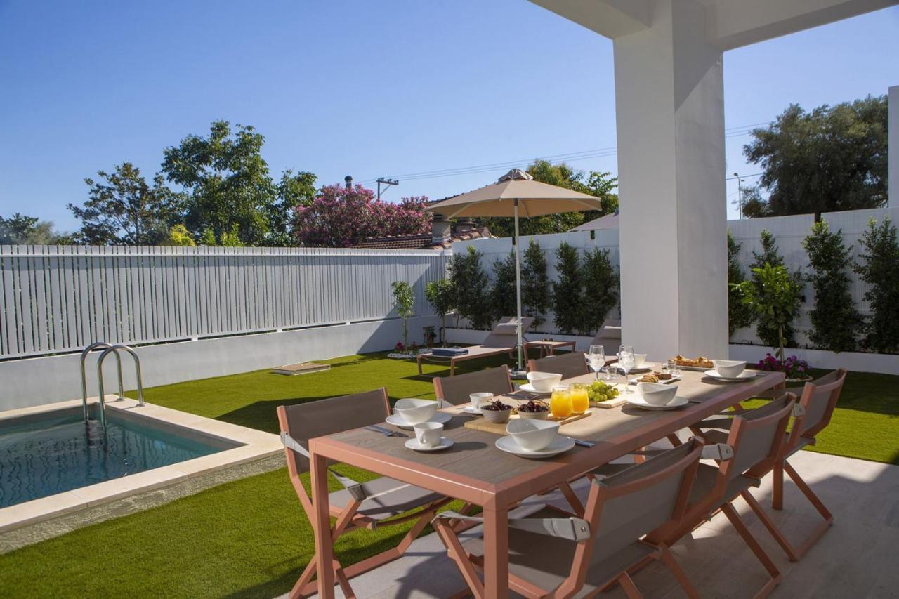 The Quad Luxury Villas Ligia Eksteriør billede